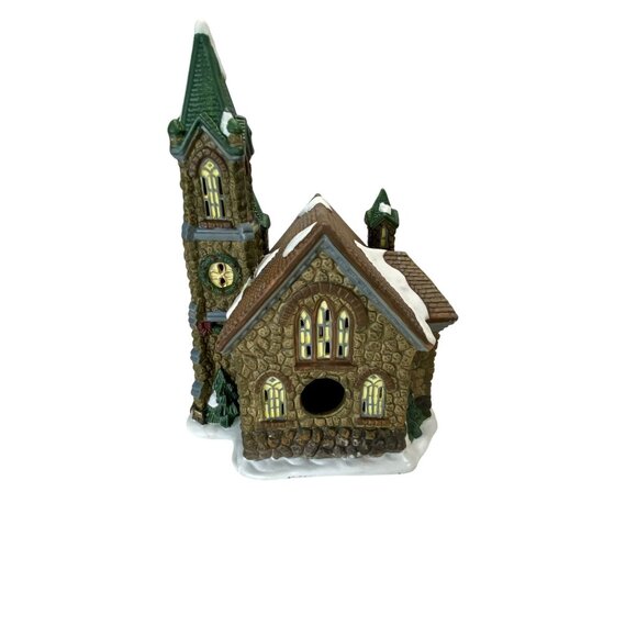 Santas Workbench Victorian Stoneybridge Church Lighted Christmas Village NEW - Picture 5 of 8